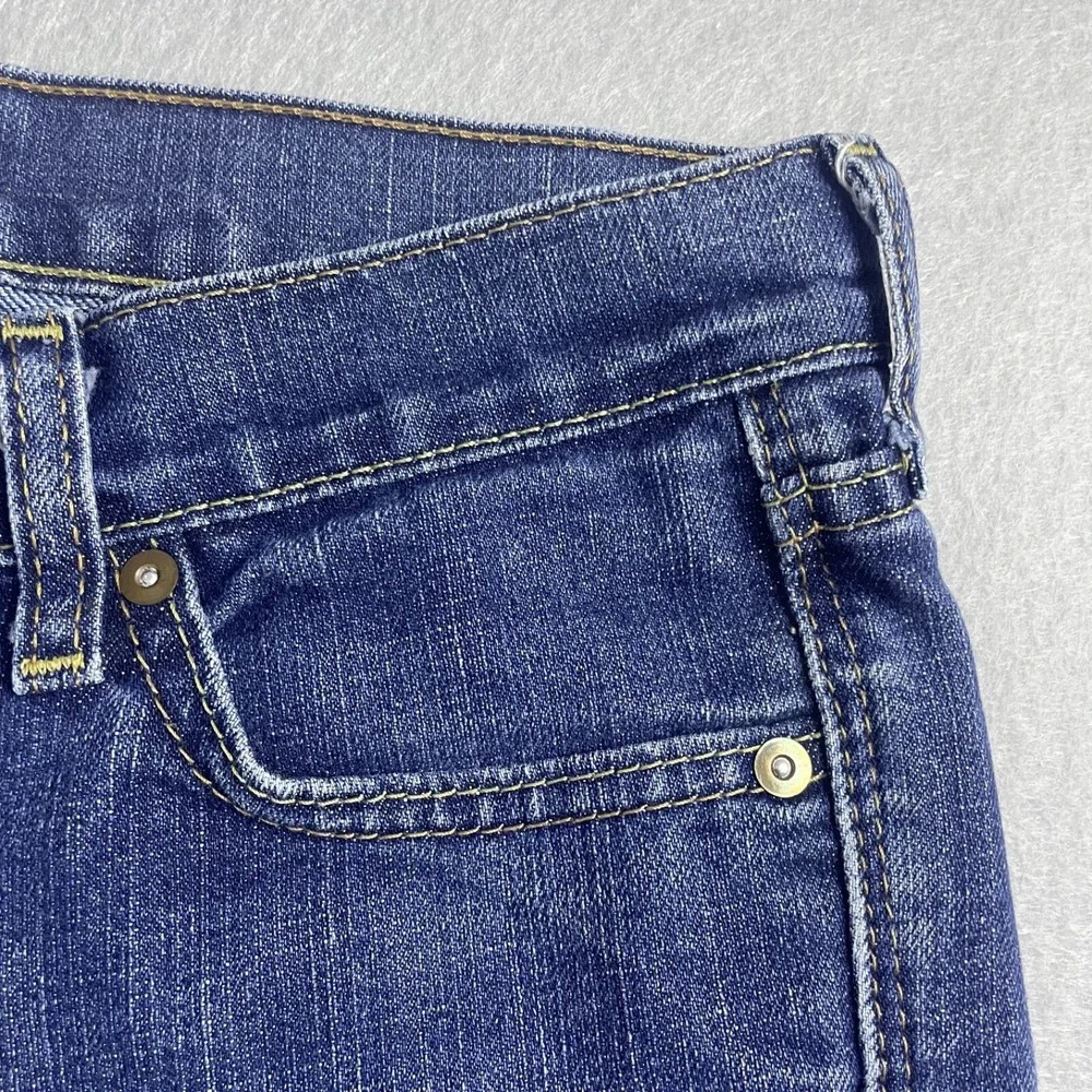 The Diva Denim Jean‎ Shorts Size 6 Reg Frayed Hem Blue Casual Everyday - Picture 6 of 11